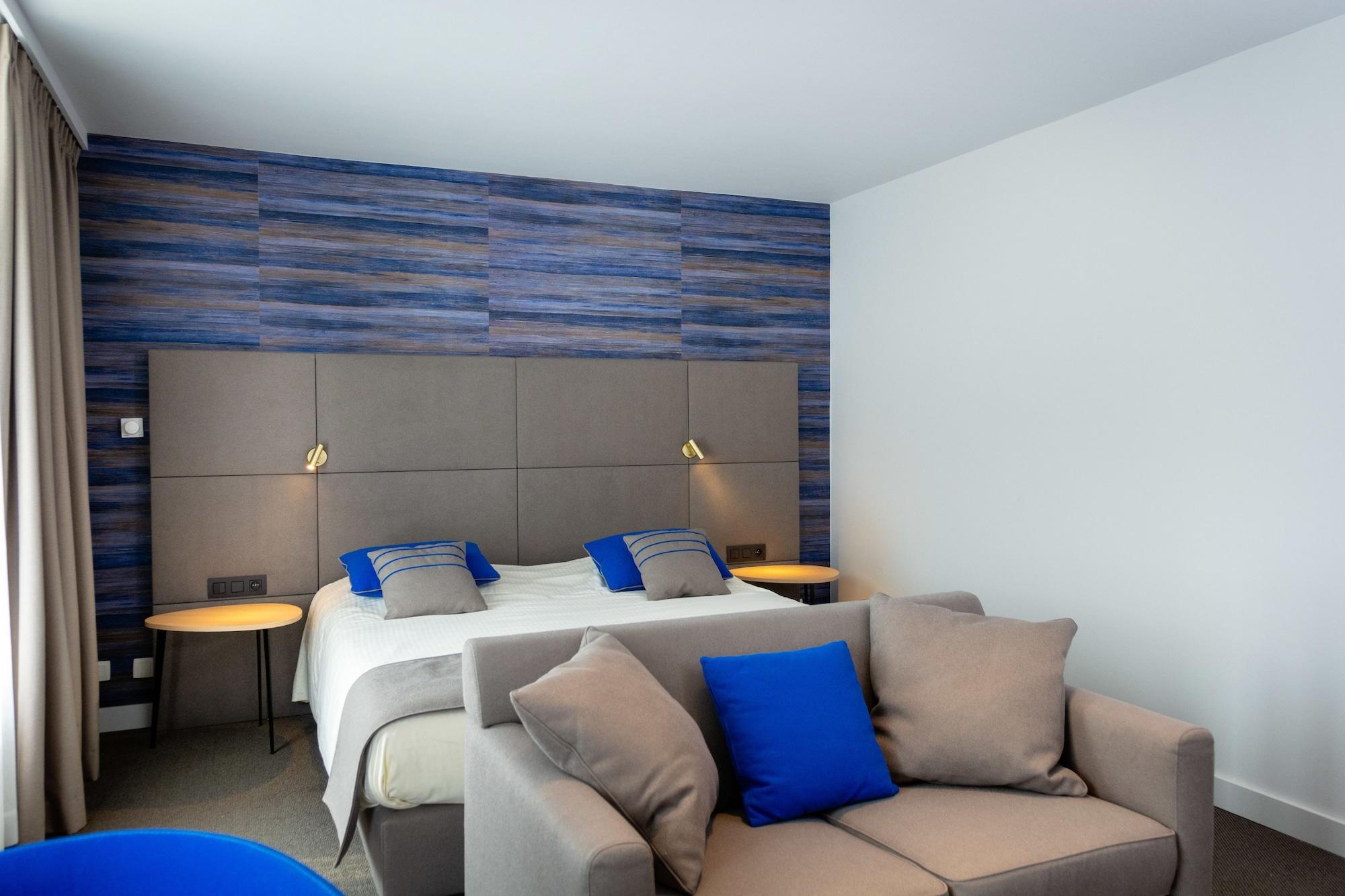Hotel Les 3 Cles Gembloux Bagian luar foto
