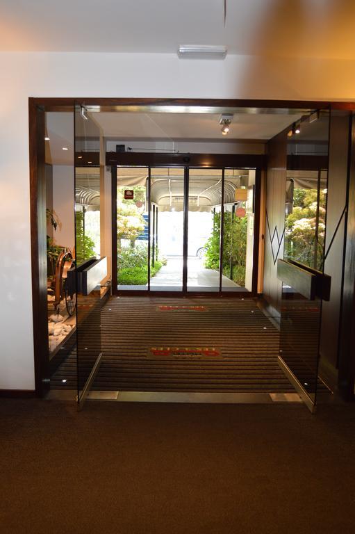 Hotel Les 3 Cles Gembloux Bagian luar foto