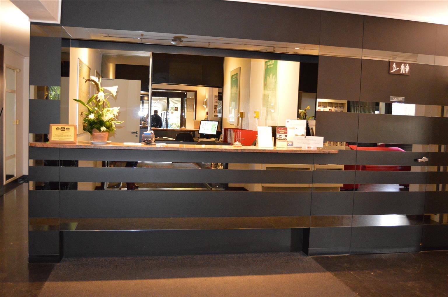Hotel Les 3 Cles Gembloux Bagian luar foto