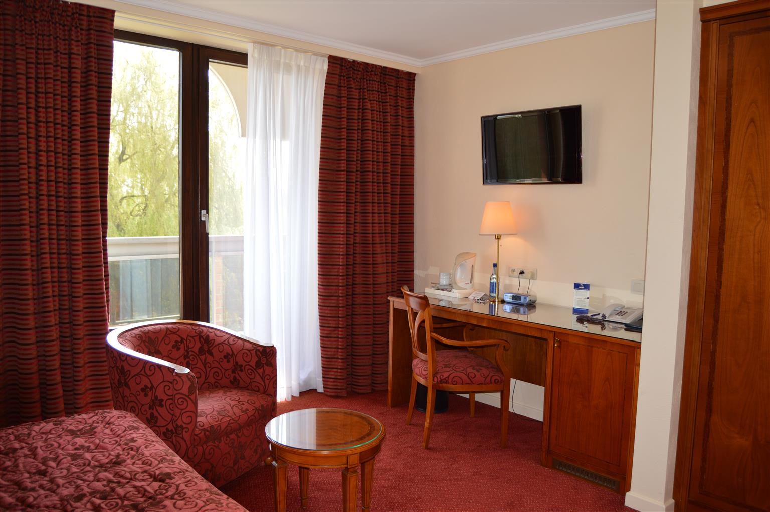 Hotel Les 3 Cles Gembloux Bagian luar foto